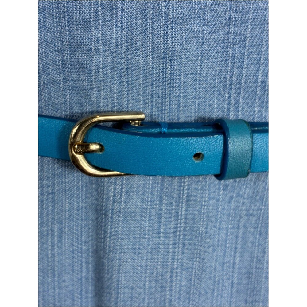 Ann Taylor Women's Belt Sz S genuine leather Teal with Gold Buckle